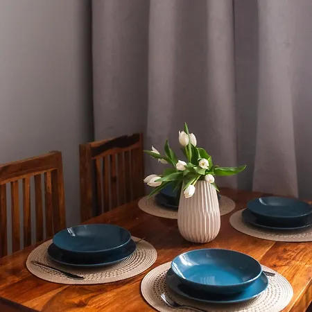 Loretas Roses Old Town Kraków