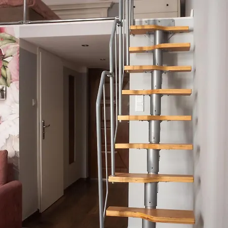 Apartment Loretas Roses Old Town Krakau